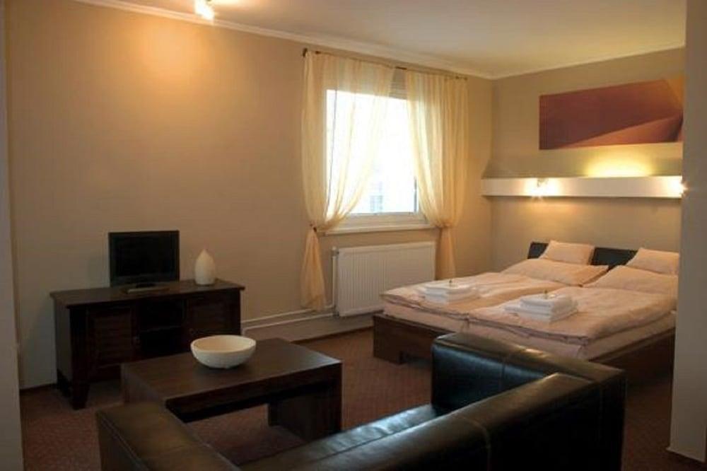 Hotel Galileo Zilina Luaran gambar