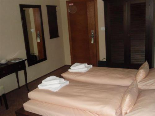 Hotel Galileo Zilina Luaran gambar