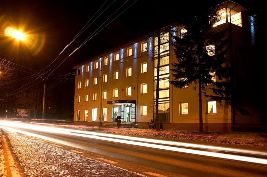 Hotel Galileo Zilina Luaran gambar